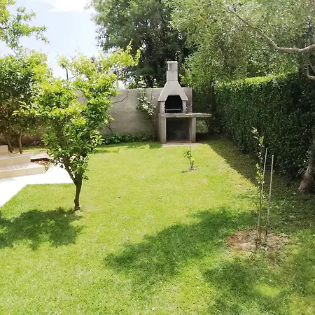 Davorka With Garden And Barbecue Feriehus Ližnjan